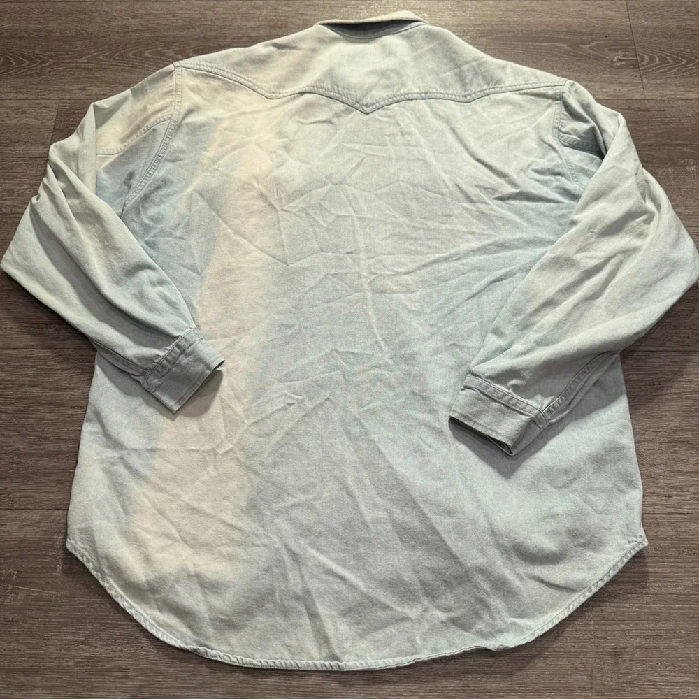 Vintage Levis Shirt Mens L Blue Denim Chambray Western Pearl Snap Cotton 90s Y2K